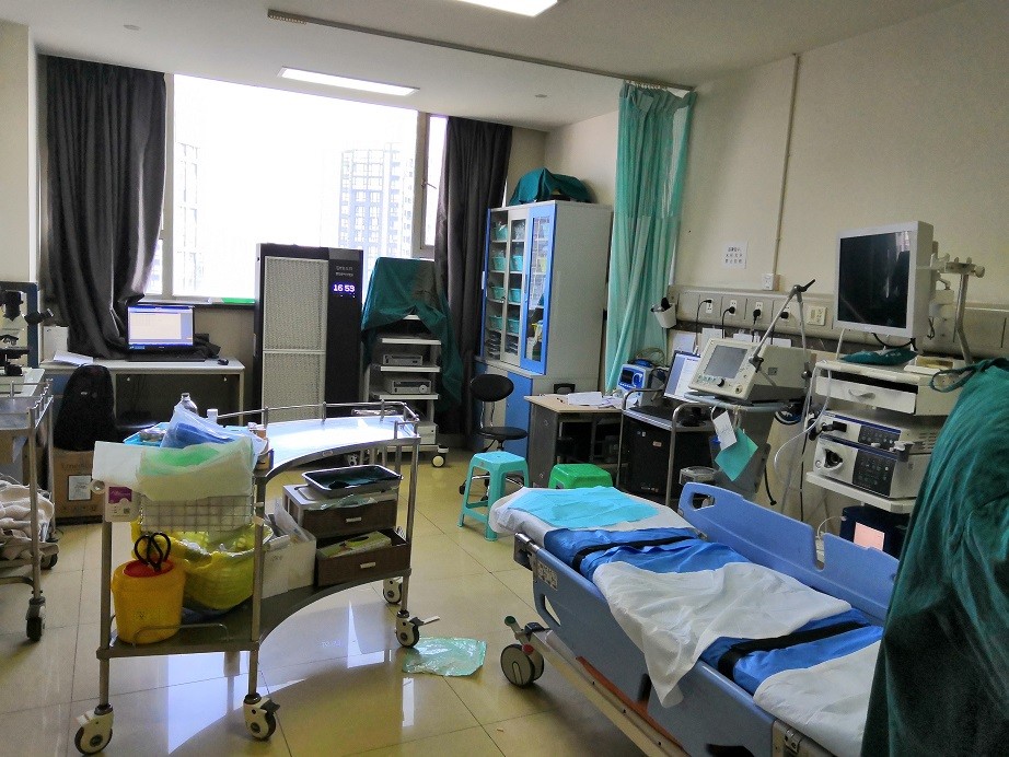 最新の会社の事例について 重慶の医科大学の最初病院